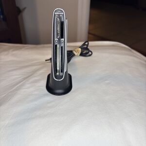 SanDisk Image USB 2.0 8-in-1 Card Reader/Writer SDDR-88 Tested